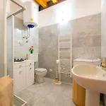 Mazzini Luxury Apartment